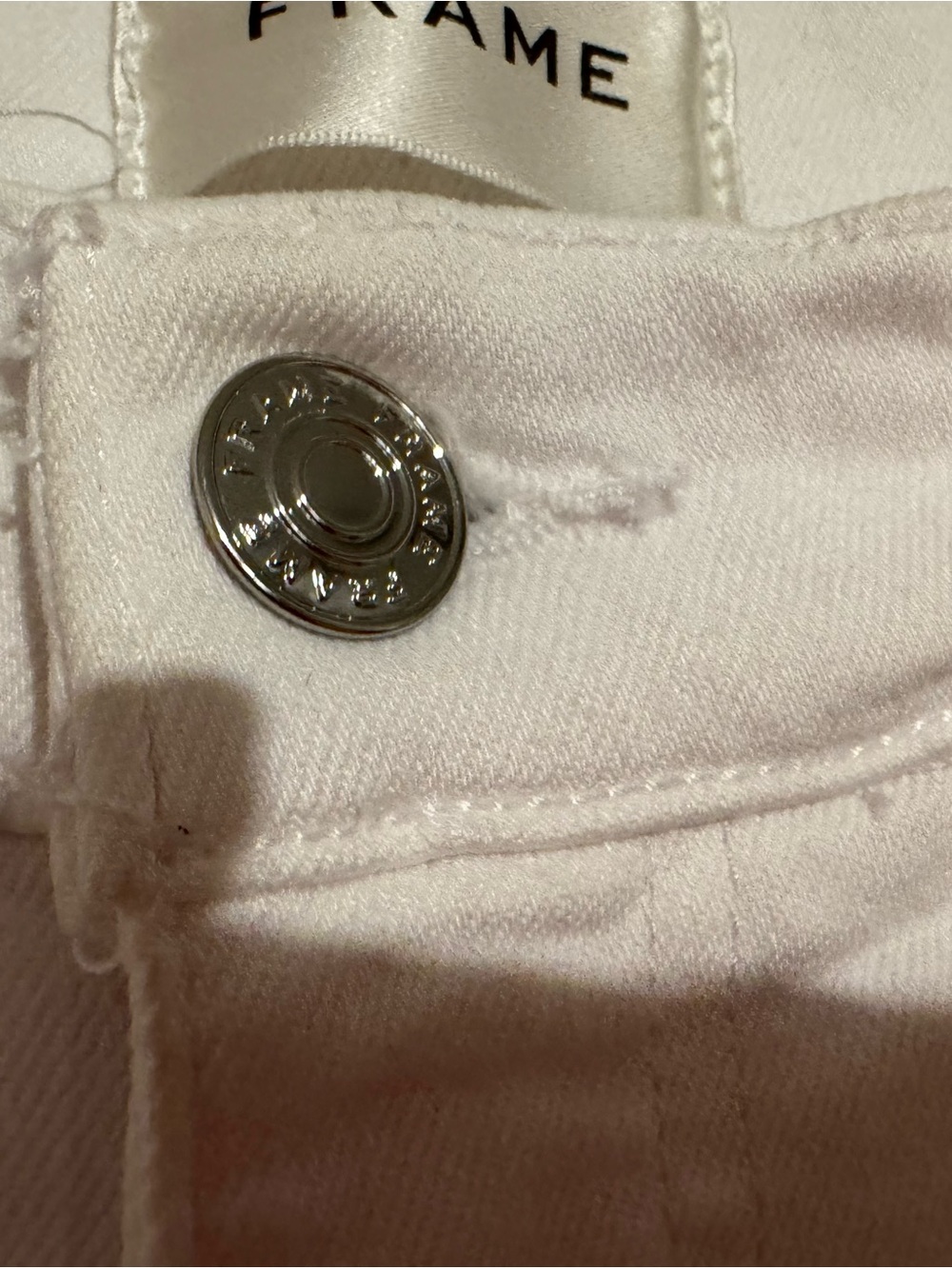Frame Denim - Le Sleek Straight White Jeans - Picture 8 of 11